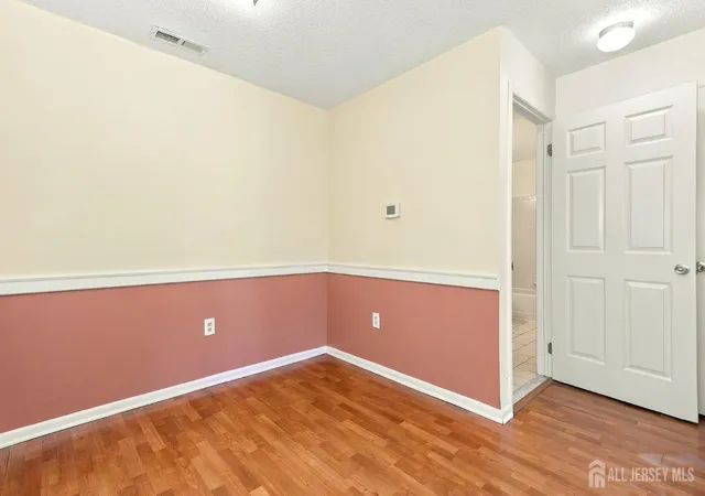 Photo 4 of Condo for sale at 5007 Ravens Crst, Plainsboro, NJ 08536 | MLS# 2704926R | Listing updated on 2026-09-22