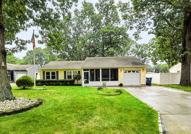 Photo 1 of Single family home for sale at 50 Morton Ave, Monroe Township, NJ 08831 | MLS# 2703840R | Listing updated on 2026-09-21