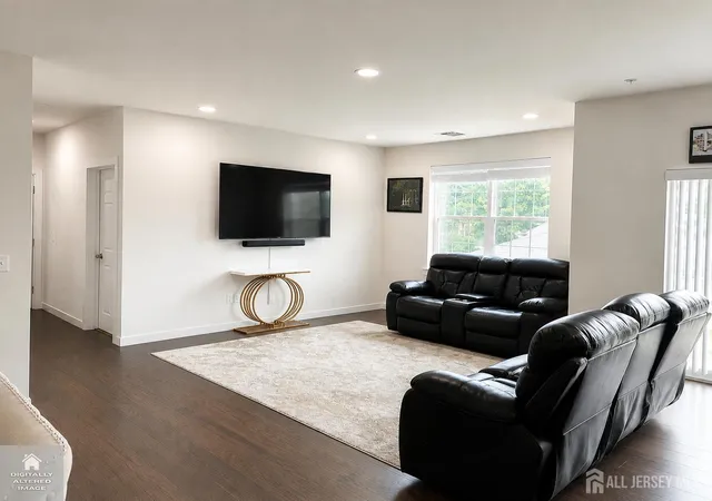 Photo 1 of Single family home for sale at 732 Lorhan Dr, Piscataway, NJ 08854 | MLS# 2704579R | Listing updated on 2026-09-16