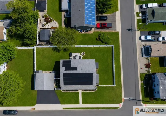 Photo 1 of Single family home for sale at 603 Ocean Ave, Union Beach, NJ 07735 | MLS# 2770464M | Listing updated on 2026-09-05