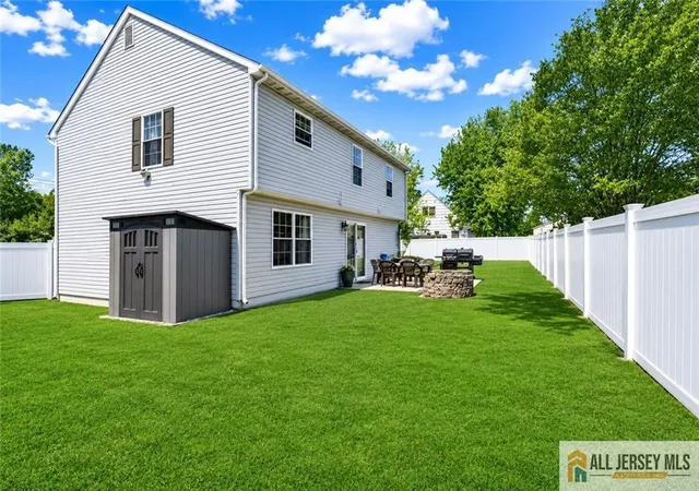 Photo 3 of Single family home for sale at 603 Ocean Ave, Union Beach, NJ 07735 | MLS# 2770464M | Listing updated on 2026-09-05