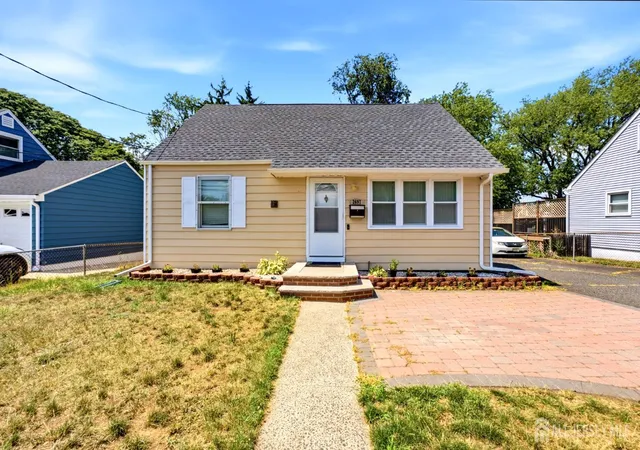 Photo 1 of Single family home for sale at 2697 Woodbridge Ave, Edison, NJ 08817 | MLS# 2705078R | Listing updated on 2026-09-26