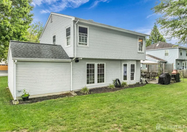 Photo 4 of Single family home for sale at 10 Metedeconk Rd, Howell, NJ 07731 | MLS# 2704258R | Listing updated on 2026-09-10