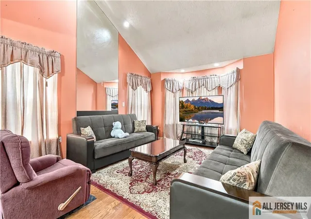Photo 4 of Condo for sale at 98 Orion Rd, Piscataway, NJ 08854 | MLS# 2770592M | Listing updated on 2026-09-25
