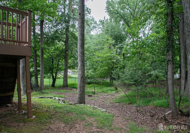 Photo 3 of Single family home for sale at 25 Huntington Rd, Edison, NJ 08820 | MLS# 2703550R | Listing updated on 2026-09-15