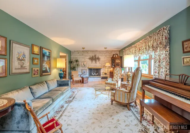 Photo 3 of Single family home for sale at 2215 Polk Ave, North Brunswick, NJ 08902 | MLS# 2704344R | Listing updated on 2026-09-29