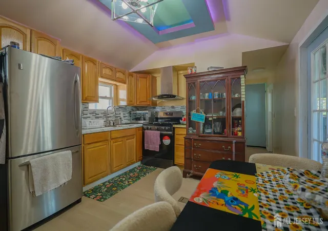 Photo 3 of Manufactured home for sale at 33 Freddie Ave, Avenel, NJ 07001 | MLS# 2706720R | Listing updated on 2026-10-26