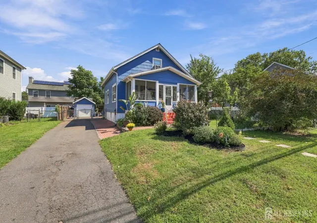 Photo 2 of Single family home for sale at 41 Sherman Ave, Piscataway, NJ 08854 | MLS# 2705070R | Listing updated on 2026-09-25