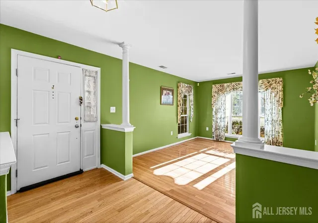 Listing Photo 4 - Condo for sale in building located at 601 Creststone Cir, PRINCETON, NJ 08540