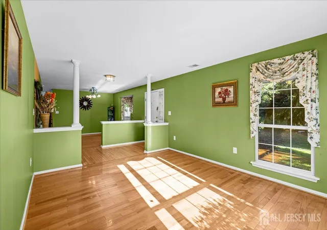 Listing Photo 5 - Condo for sale in building located at 601 Creststone Cir, PRINCETON, NJ 08540
