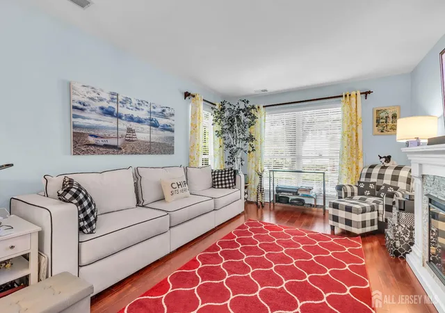Photo 4 of Townhouse for sale at 401 Harvest Ln, Monmouth Junction, NJ 08852 | MLS# 2704253R | Listing updated on 2026-09-24