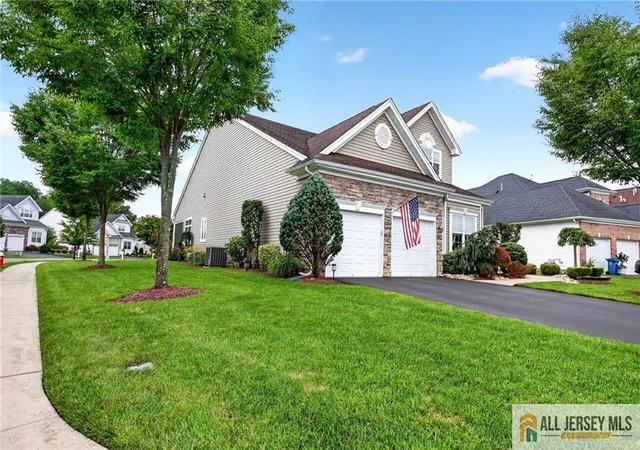 Photo 2 of Single family home for sale at 254 Diamond Spring Dr, Monroe Township, NJ 08831 | MLS# 2770415M | Listing updated on 2026-09-03