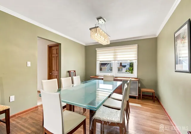 Photo 4 of Single family home for sale at 19 Ballo Pl, Edison, NJ 08820 | MLS# 2704115R | Listing updated on 2026-09-24