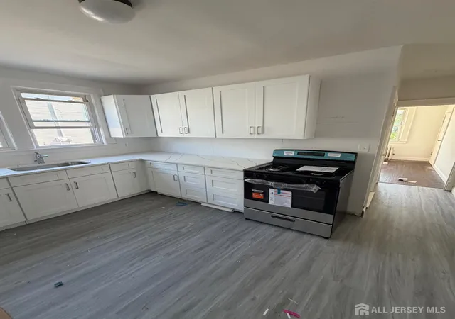 Photo 3 of Multi family home for sale at 924 Monroe Ave, Elizabeth, NJ 07201 | MLS# 2703672R | Listing updated on 2026-09-14
