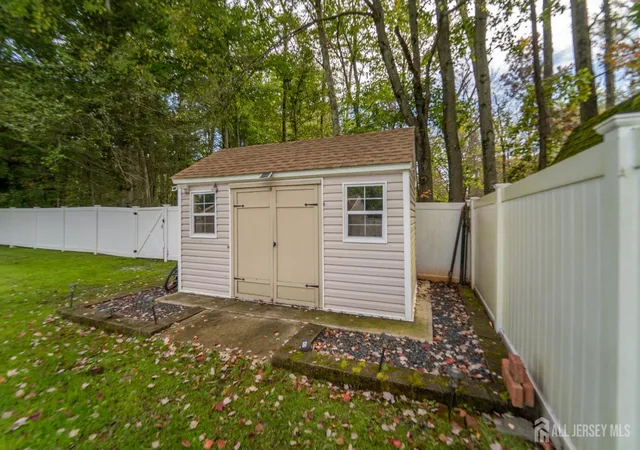 Photo 36 of Single family home for sale at 80 Stillwell Rd, Kendall Park, NJ 08824 | MLS# 2704835R | Listing updated on 2026-09-29