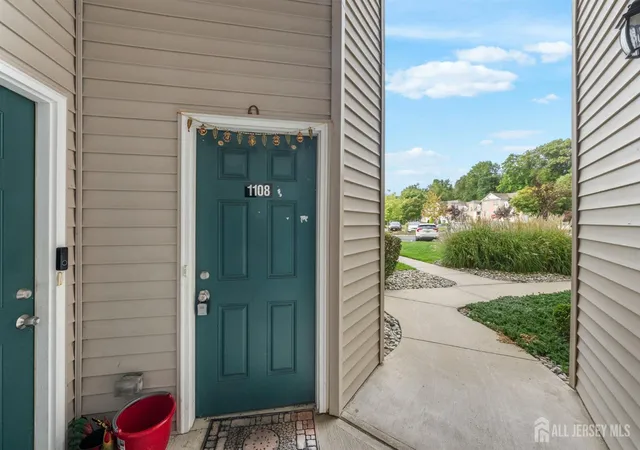 Photo 4 of Condo for sale at 1108 Morning Glory Dr, Monroe Township, NJ 08831 | MLS# 2705004R | Listing updated on 2026-09-29