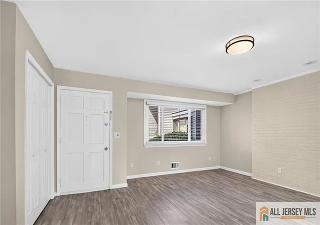 Photo 4 of Townhouse for sale at 4 Quincy Cir, Dayton, NJ 08810 | MLS# 2770537M | Listing updated on 2026-09-16
