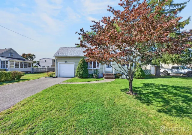 Photo 3 of Single family home for sale at 111 Geary Dr, South Plainfield, NJ 07080 | MLS# 2706679R | Listing updated on 2026-10-22