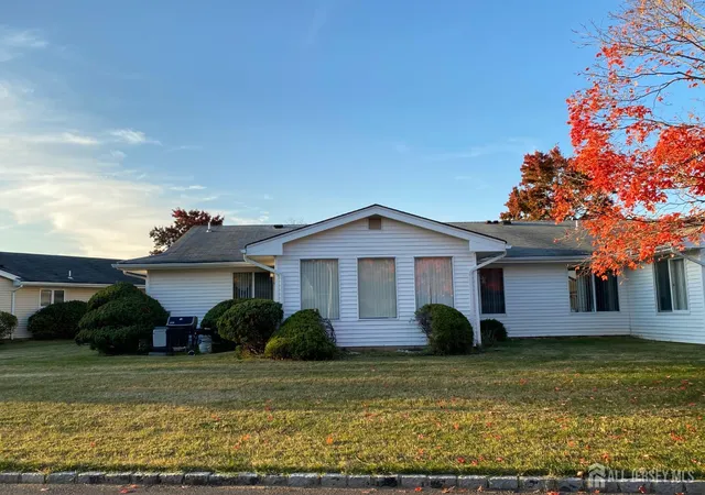 Photo 4 of Condo for sale at 614 Lemington Plz #B, Monroe, NJ 08831 | MLS# 2707039R | Listing updated on 2026-10-29