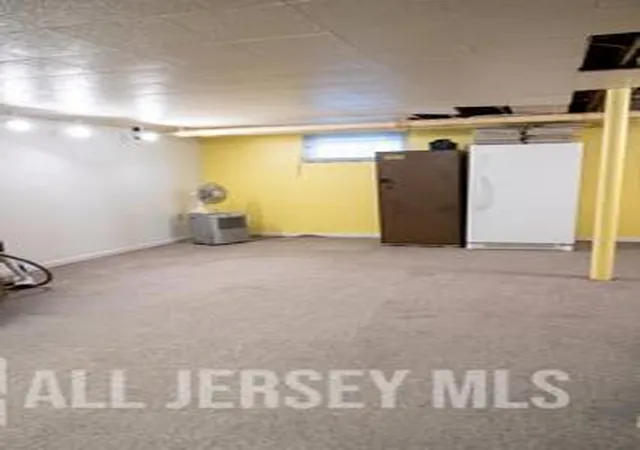Photo 11 of Single family home for sale at 418 Locust Ave, Garwood, NJ 07027 | MLS# 2704057R | Listing updated on 2026-09-13
