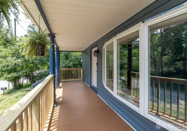 Photo 1 of Single family home for sale at 30-30 Henderson St, Oxford, NJ 07863 | MLS# 2707021R | Listing updated on 2026-10-28