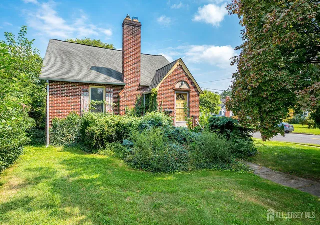Photo 1 of Single family home for sale at 462 Union Ave, Middlesex, NJ 08846 | MLS# 2703905R | Listing updated on 2026-09-23