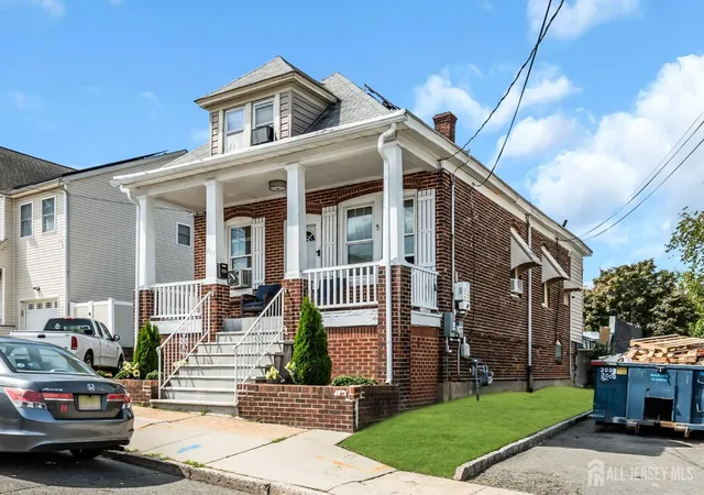 Photo 3 of Single family home for sale at 865 Birch St, Perth Amboy, NJ 08861 | MLS# 2704442R | Listing updated on 2026-09-15