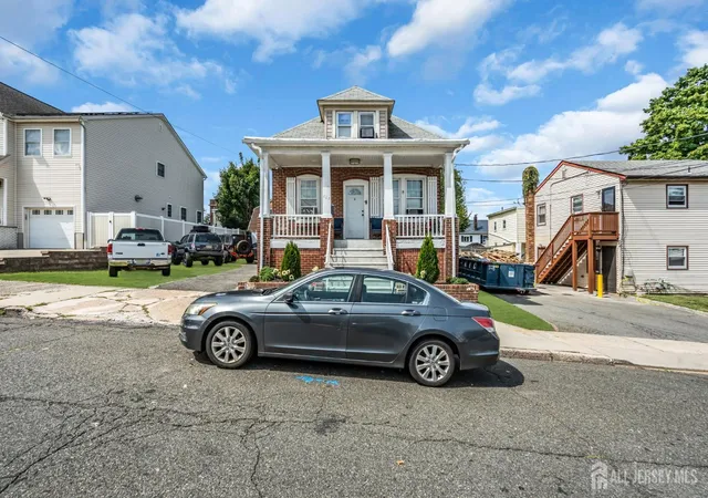 Photo 3 of Single family home for sale at 865 Birch St, Perth Amboy, NJ 08861 | MLS# 2704442R | Listing updated on 2026-09-15