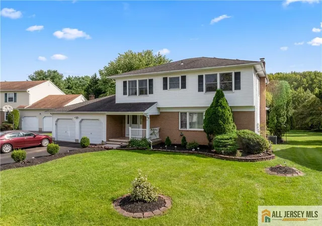 Photo 2 of Single family home for sale at 21 Eldridge Dr, East Brunswick, NJ 08816 | MLS# 2770545M | Listing updated on 2026-09-18
