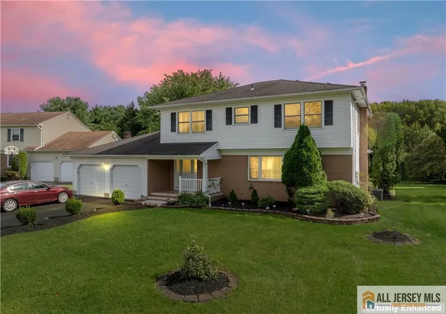 Photo 3 of Single family home for sale at 21 Eldridge Dr, East Brunswick, NJ 08816 | MLS# 2770545M | Listing updated on 2026-09-18