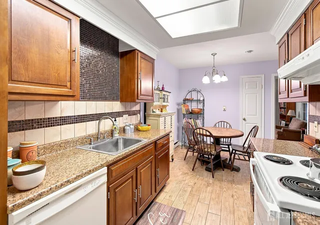 Photo 3 of Condo for sale at 161 Pelham Ln #E, Monroe Township, NJ 08831 | MLS# 2703936R | Listing updated on 2026-09-07