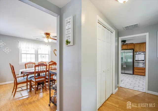Photo 4 of Single family home for sale at 85 Othen St, Edison, NJ 08817 | MLS# 2704204R | Listing updated on 2026-09-12