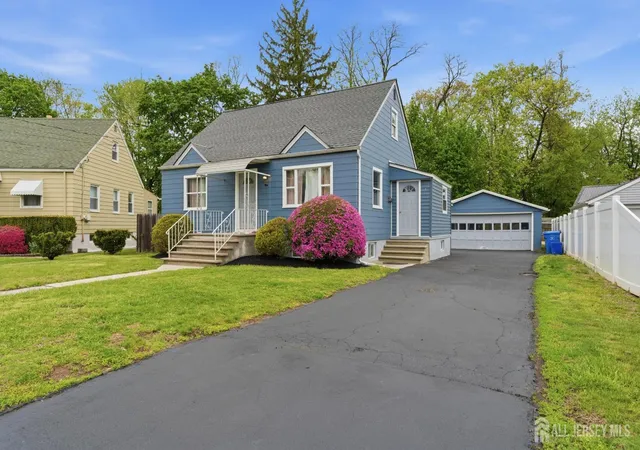 Photo 1 of Single family home for sale at 1 Park Pl, North Brunswick, NJ 08902 | MLS# 2703626R | Listing updated on 2026-09-29