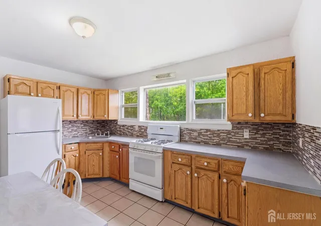Photo 2 of Single family home for sale at 1 Park Pl, North Brunswick, NJ 08902 | MLS# 2703626R | Listing updated on 2026-09-29