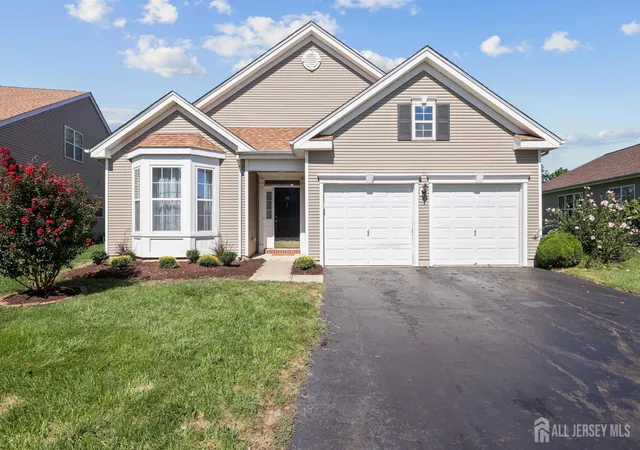 Photo 1 of Single family home for sale at 99 Minuteman Cir, Allentown, NJ 08501 | MLS# 2704672R | Listing updated on 2026-10-02