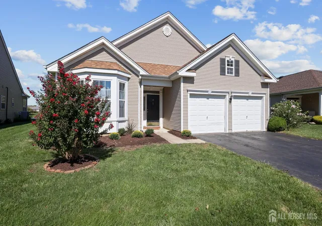 Photo 3 of Single family home for sale at 99 Minuteman Cir, Allentown, NJ 08501 | MLS# 2704672R | Listing updated on 2026-10-02