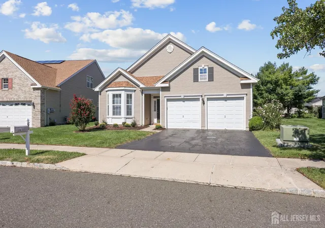 Photo 3 of Single family home for sale at 99 Minuteman Cir, Allentown, NJ 08501 | MLS# 2704672R | Listing updated on 2026-10-02
