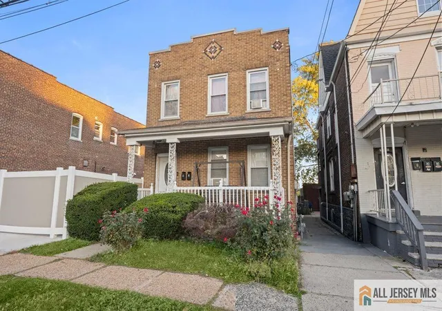 Photo 2 of House for sale at 562 Jacques St, Perth Amboy, NJ 08861 | MLS# 2770824M | Listing updated on 2026-10-26