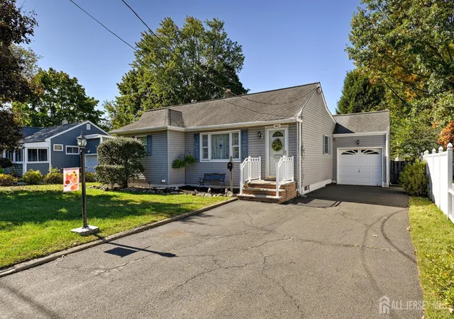 Photo 2 of Single family home for sale at 3344 Park Ave, South Plainfield, NJ 07080 | MLS# 2706244R | Listing updated on 2026-10-26