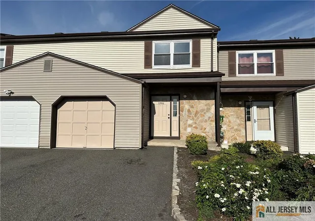 Photo 1 of Townhouse for sale at 3206 Hana Rd, Edison, NJ 08817 | MLS# 2770218M | Listing updated on 2026-09-19
