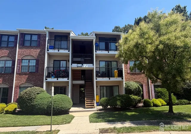 Condo for sale at 500 Danbury Ln, East Brunswick, NJ 08816 | MLS# 2704592R