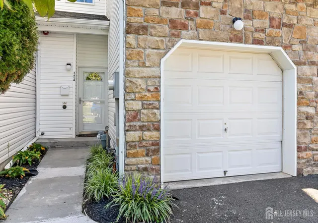 Photo 3 of Townhouse for sale at 32 A Loretto St, New Brunswick, NJ 08901 | MLS# 2704537R | Listing updated on 2026-09-28