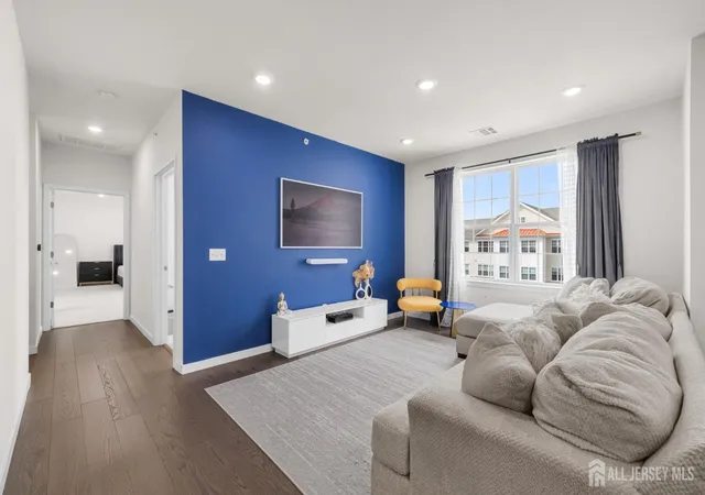 Photo 2 of Condo for sale at 242 Lorhan Dr, Piscataway, NJ 08854 | MLS# 2702526R | Listing updated on 2026-09-27