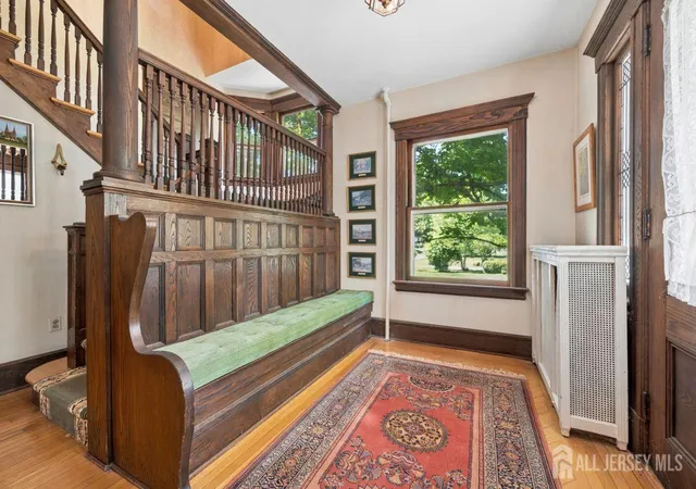 Photo 3 of Single family home for sale at 261 Beechwood Ave, Middlesex, NJ 08846 | MLS# 2705023R | Listing updated on 2026-09-25