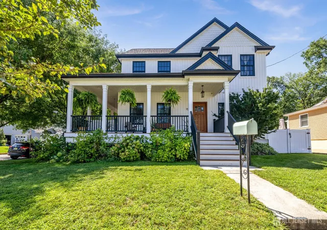 Photo 1 of Single family home for sale at 95 Willry St, Woodbridge, NJ 07095 | MLS# 2704177R | Listing updated on 2026-10-05