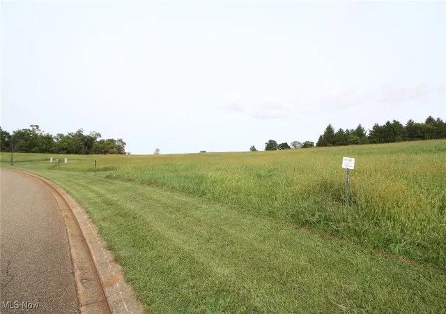 Photo 1 of Sale Pending at 5295 Stonegate Dr, Zanesville, OH 43701 | MLS# 5069761 | Listing updated on 2026-09-14