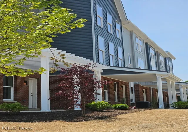 Photo 1 of Sale Pending at 604 Mull Ave #12, Akron, OH 44313 | MLS# 5087781 | Listing updated on 2026-09-12