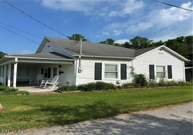 Photo 3 of Single family home for sale at 208 Center St, Woodsfield, OH 43793 | MLS# 5135776 | Listing updated on 2026-09-10
