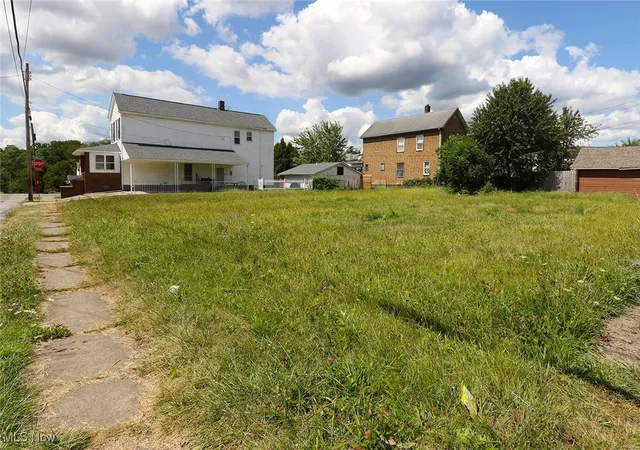 Photo 3 of Land for sale at 1521-1529 State St, Steubenville, OH 43952 | MLS# 5152845 | Listing updated on 2026-09-02