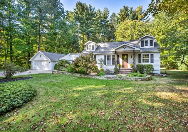 Photo 2 of Single family home for sale at 37531 Milann Dr, Willoughby Hills, OH 44094 | MLS# 5158889 | Listing updated on 2026-09-14